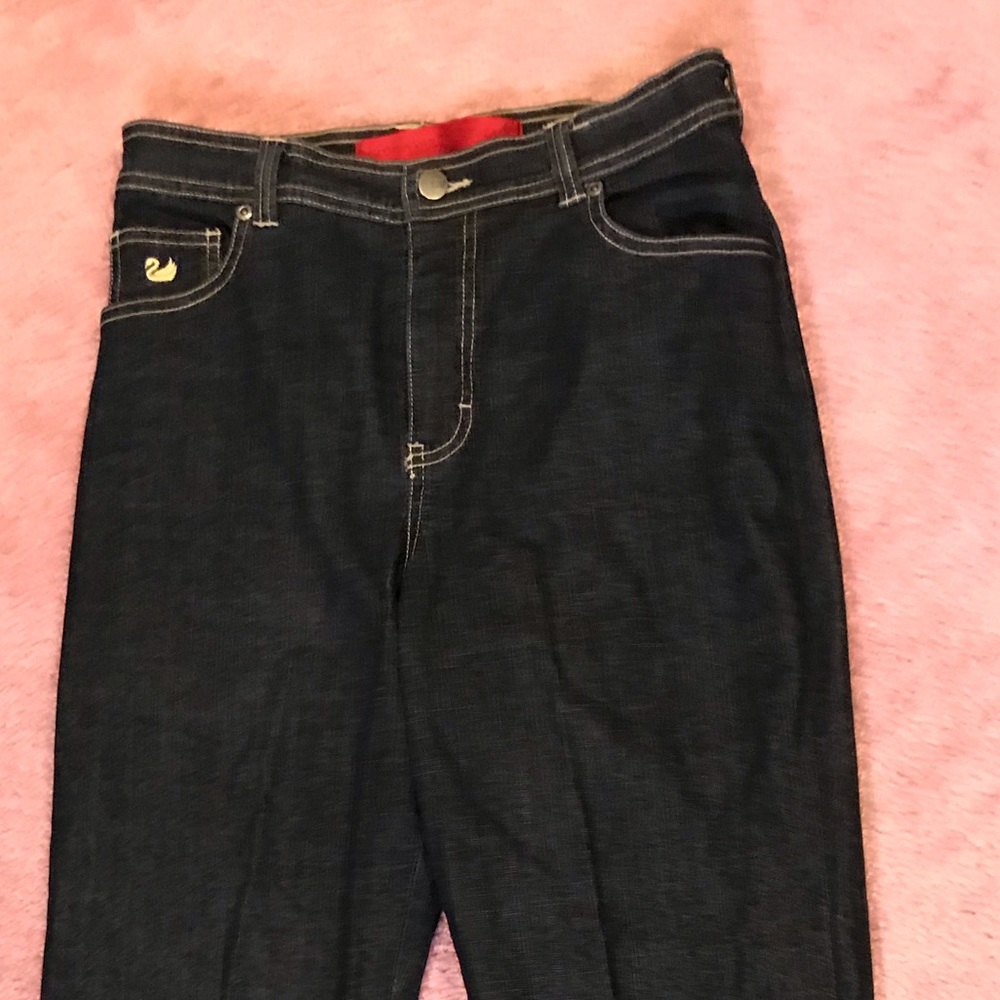 Gloria Vanderbilt  Jeans! - Picture 4 of 10
